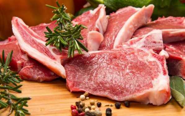 carne fresca da allevamento